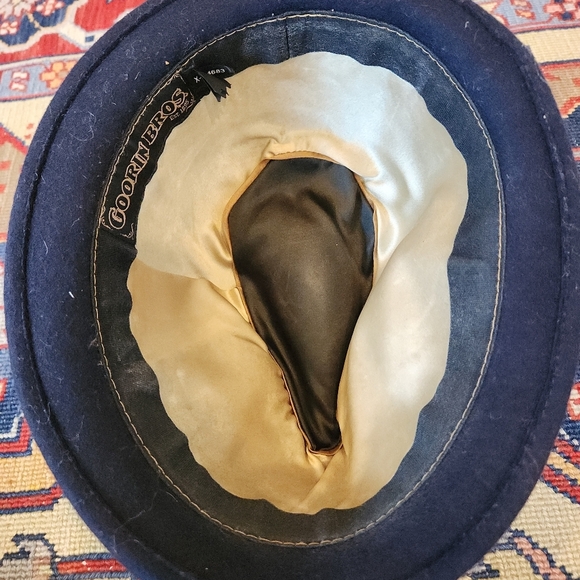 Stylish Wool Navy Fedora with Brown Band By Goorin Brothers XL - Picture 5 of 6